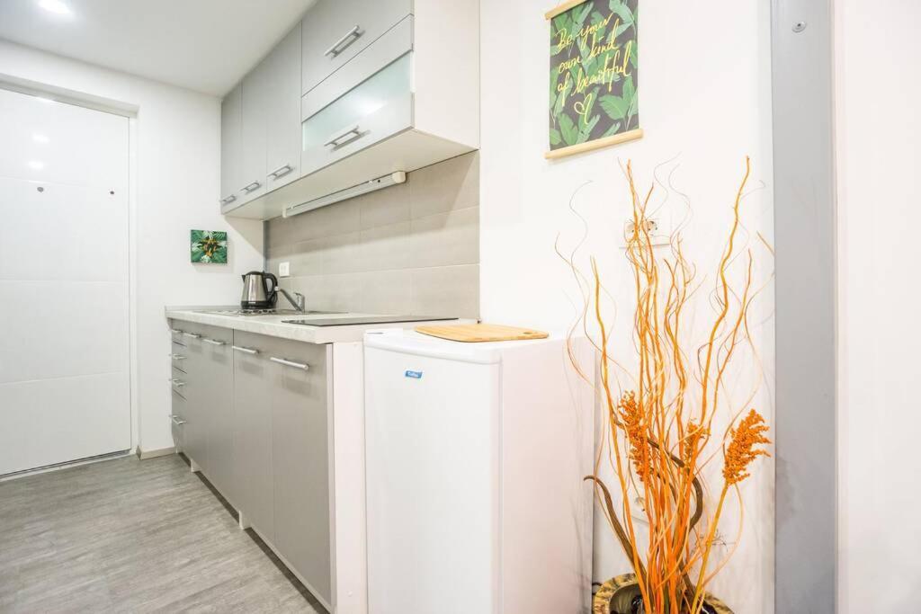 Apartma N'Poznam Tobacna Любляна Экстерьер фото